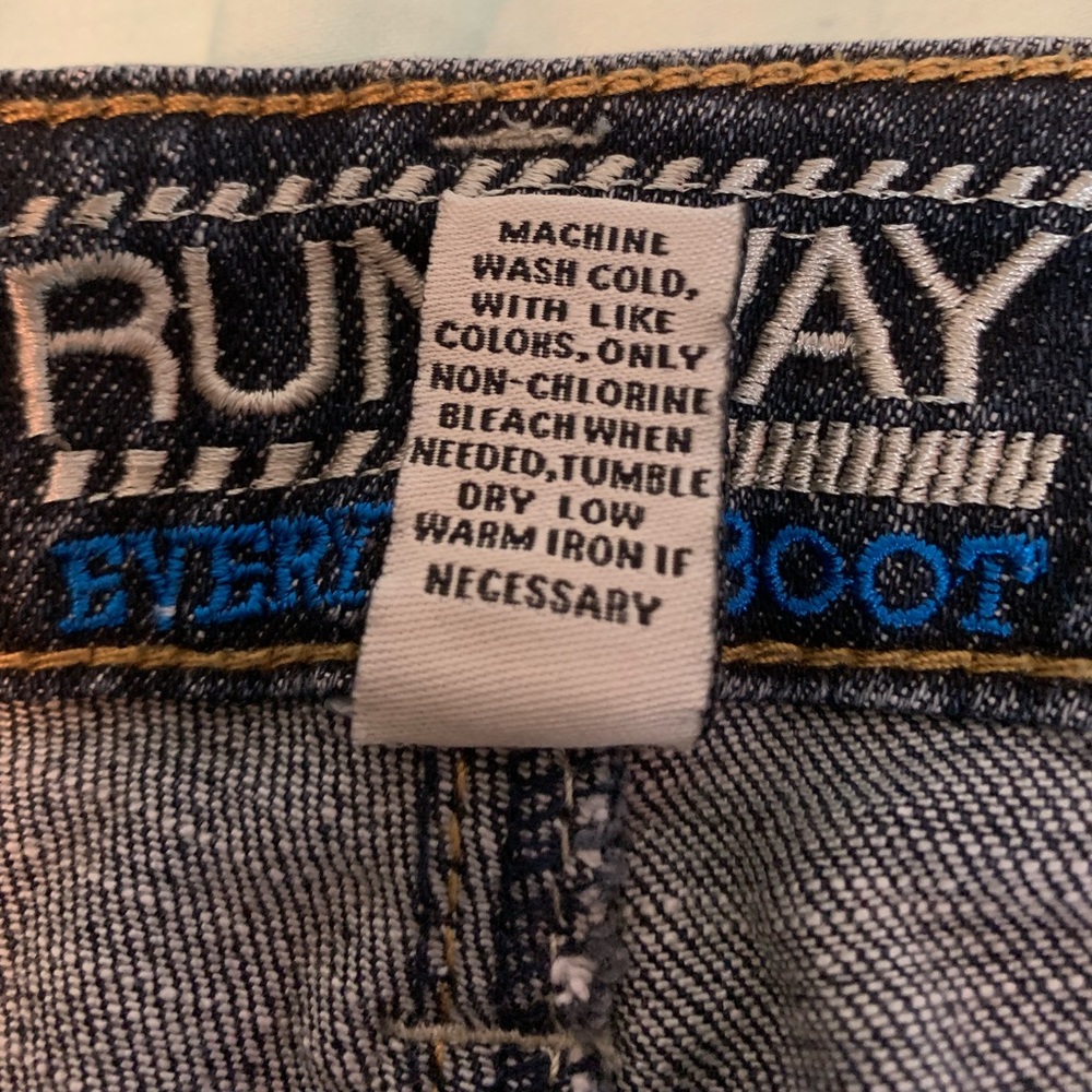 Refuge Jeans - image 4